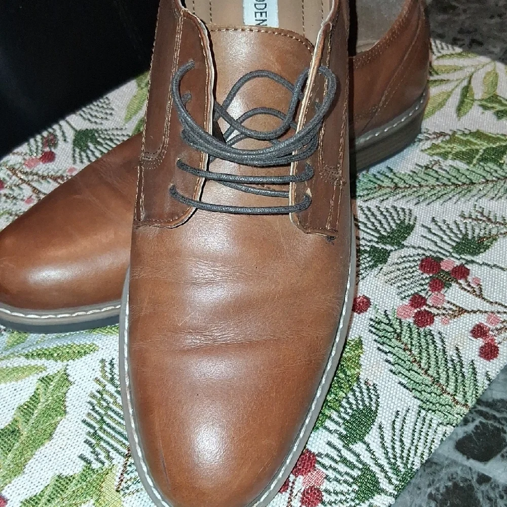 Steve Madden Men's Tan Leather Oxfords